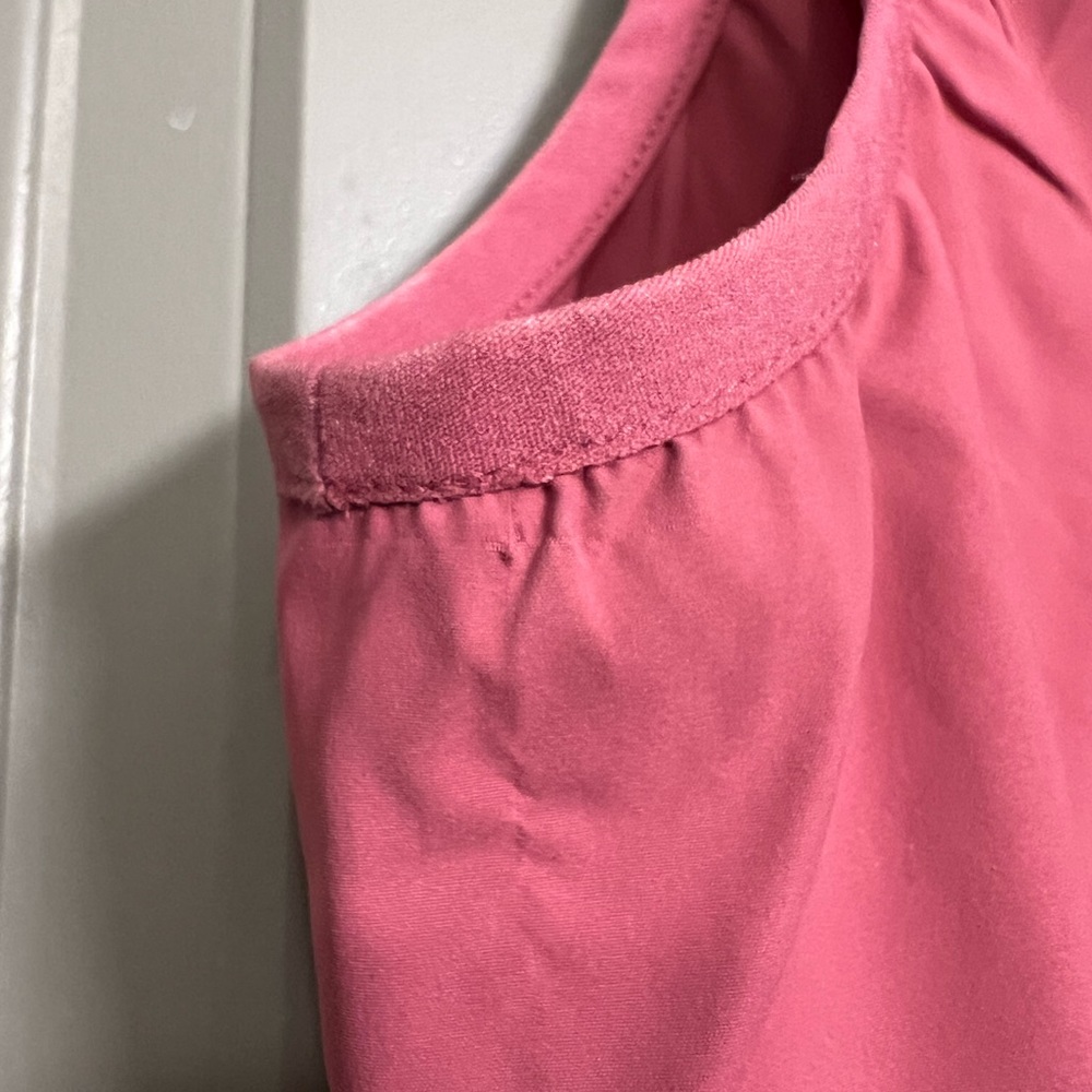 SWEATY BETTY | On The Run Zip Up Performance Workout Vest Adventure Pink - Picture 7 of 9